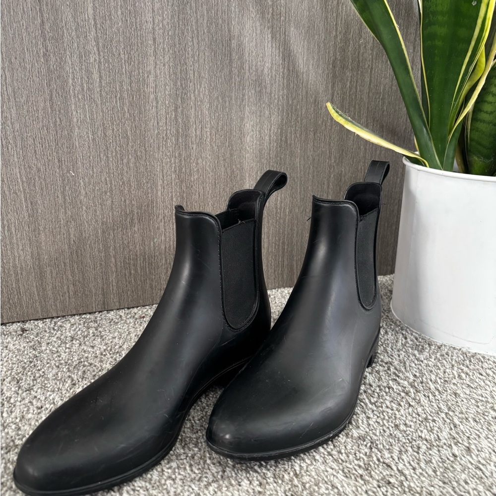 J Crew Black Chelsea Boots